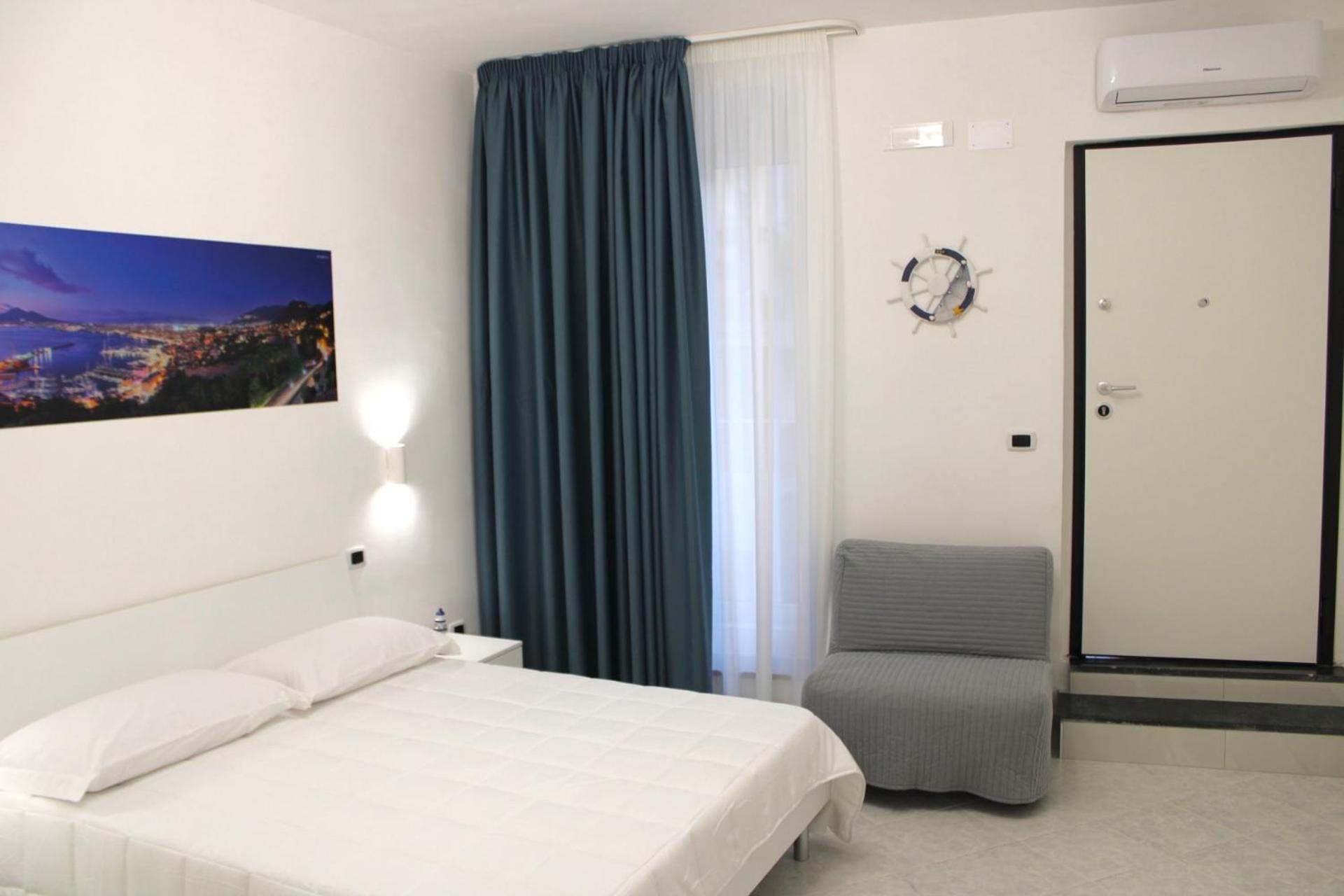 Bed and Breakfast Francesco House Castellammare di Stabia Exterior foto